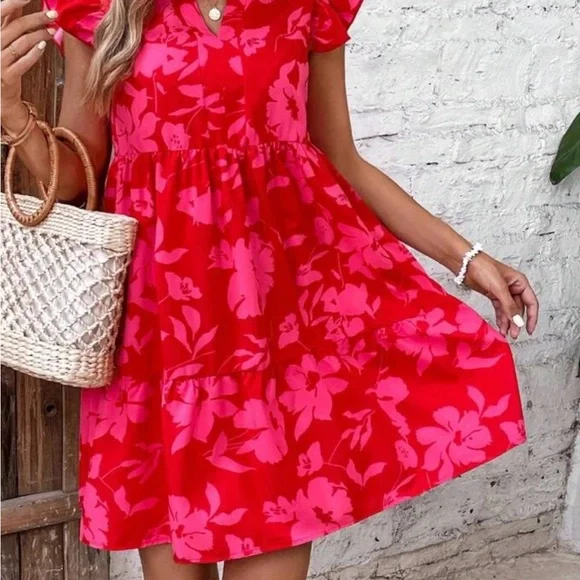 Adorable Floral dress 🌸🌼🌸🌼 Bag is the NWT🌸🌼🌸🌼 - Picture 2 of 6